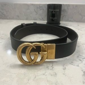 Women’s reversible brown and black Gucci belt